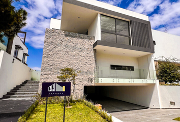 Casa en  Privada Paseo Los Riscos, Las Lomas Golf Habitat, Zapopan, Jalisco, 45136, Mex