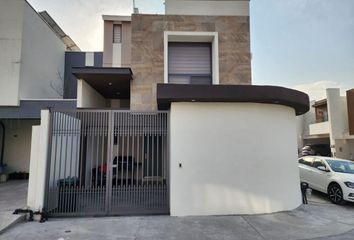 Casa en  Calle Monet, Mitras Poniente, García, Nuevo León, 66024, Mex