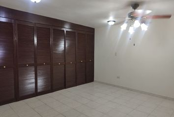 Casa en  Calle Casa Maximiliano 213, Casa Bella 3er Sector, San Nicolás De Los Garza, San Nicolás De Los Garza, Nuevo León, 66428, Mex