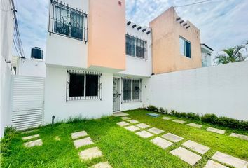 Casa en condominio en  La Pradera, Cuernavaca, Cuernavaca, Morelos