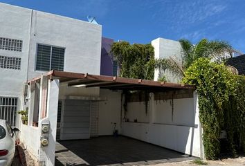 Casa en  Fraccionamiento Las Quintas, Culiacán