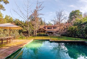 Casa en  Lo Barnechea, Provincia De Santiago