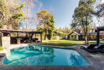 Casa en  Lo Barnechea, Provincia De Santiago