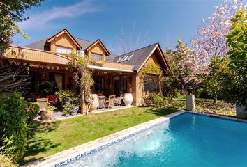 Casa en  Lo Barnechea, Provincia De Santiago