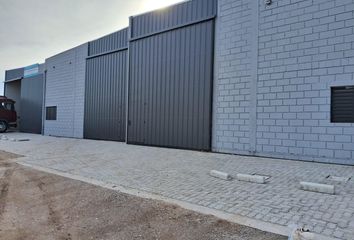 Galpónes/Bodegas en  Ituzaingó, Córdoba Capital