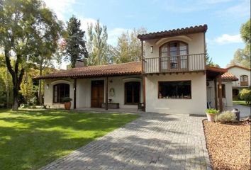 Casa en  Lomas De San Isidro, Partido De San Isidro