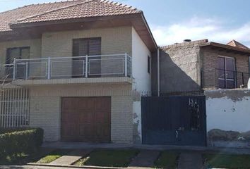 Casa en  Área Centro Este, Neuquén