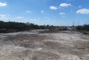 Lote de Terreno en  Calle 23 30, Progreso, Chicxulub, Progreso, Yucatán, 97330, Mex