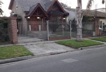 Casa en  Castelar, Partido De Morón