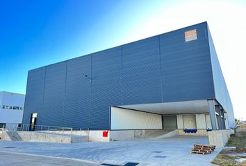 Galpónes/Bodegas en  Benavidez, Partido De Tigre