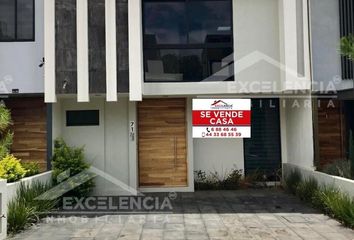 Casa en  Calle Quinto Retorno De Los Olivos, De Las Aves, Jesús Del Monte, Morelia, Michoacán De Ocampo, 58350, Mex