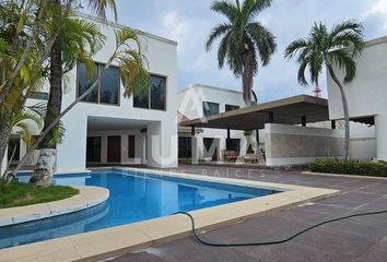 Casa en  Avenida De Los Pinos, Playa Norte, Ciudad Del Carmen Centro, Carmen, Campeche, 24115, Mex