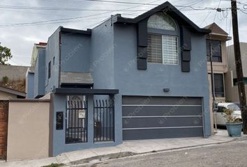 Casa en  Calle Montes Apalaches 7307-25863, Lomas Conjunto Residencial, Tijuana, Baja California, 22116, Mex