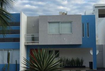 Casa en  Calle Las Lomas, Alvarado, Veracruz De Ignacio De La Llave, 95264, Mex