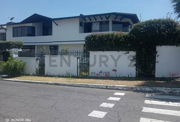 Casa en  Sur De Quito, Quito