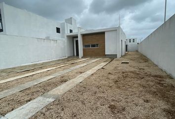 Casa en  Calle 18 65, Dzitya, Mérida, Yucatán, 97302, Mex