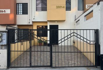 Casa en  Calle Rincón Del Roble, Vista Alamar, Tijuana, Baja California, 22450, Mex