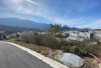 Lote de Terreno en  Calle Laderas, Los Cristales, Monterrey, Nuevo León, 64985, Mex