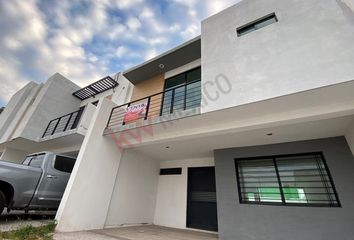 Casa en  Lago Azul, San Luis Potosí