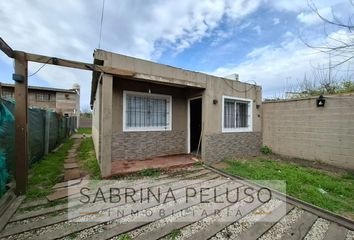 Casa en  Paso Del Rey, Partido De Moreno