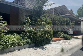 Casa en  Calle Bosques De Los Pirineos 212, San Pedro Garza García, Nuevo León, 66250, Mex