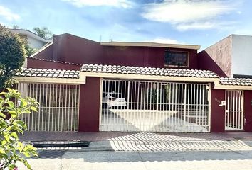 Casa en  Circuito De Las Flores Oriente 2108, Bugambilias, Zapopan, Jalisco, 45238, Mex