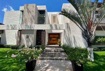 Casa en condominio en  Yucatan Country Club, Mérida, Yucatán, Mex