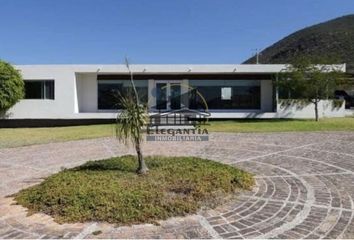 Casa en condominio en  Calle Ignacio Zaragoza, Santa Rosa Jauregui Centro, Santa Rosa Jáuregui, Querétaro, 76220, Mex