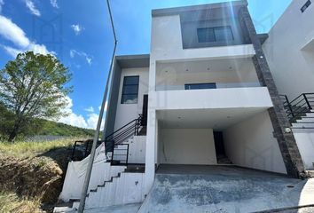 Casa en  Calle Mónaco, Fidencio Cavazos, Santiago, Nuevo León, 67328, Mex