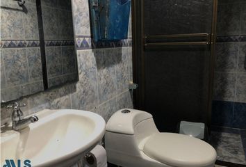 Apartamento en  Loma De Los Bernal, Medellín