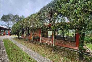 Villa-Quinta en  Oriente, Medellín