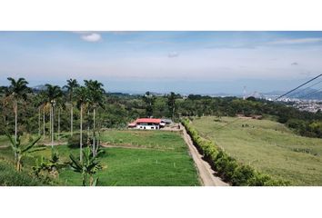 Lote de Terreno en  El Jardín, Pereira