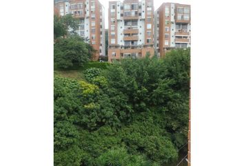 Apartamento en  Loma De Los Bernal, Medellín