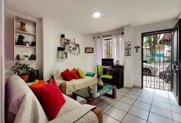 Apartamento en  Loma De Los Bernal, Medellín