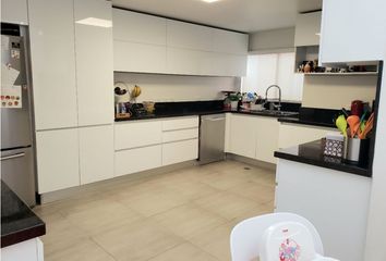 Apartamento en  Santa Bárbara Occidental, Bogotá