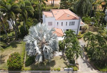 Casa en  Ciudad Jardín, Cali