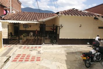 Casa en  San Antonio De Prado, Medellín