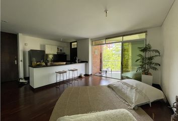 Apartamento en  Poblado, Medellín