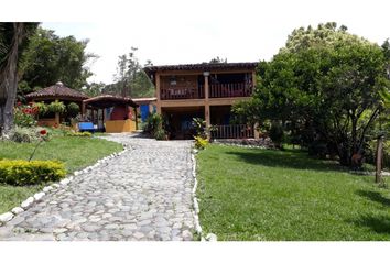 Villa-Quinta en  Tocolá, Dagua