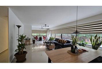 Apartamento en  Conquistadores, Medellín