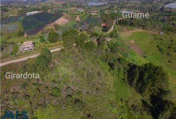 Lote de Terreno en  Guarne, Antioquia