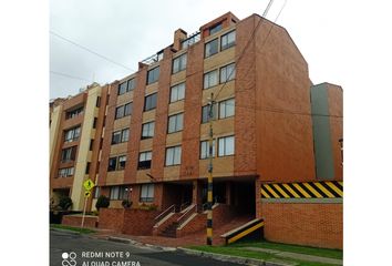 Apartamento en  Santa Barbara Norte, Bogotá