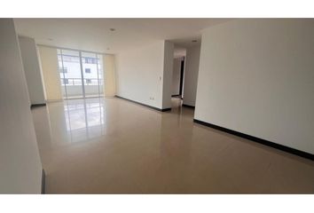 Apartamento en  Pinares De San Martin, Pereira