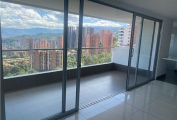 Apartamento en  Poblado, Medellín