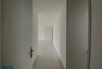 Apartamento en  Los Naranjos, Medellín