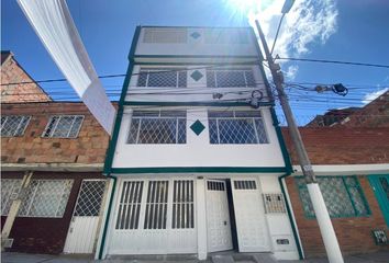 Casa en  Villa Andrea, Occidente, Bogotá