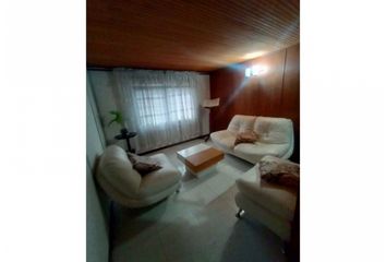 Apartamento en  Loma De Los Bernal, Medellín