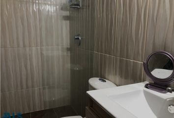 Apartamento en  El Rodeo, Medellín