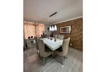 Apartamento en  La Palma, Medellín