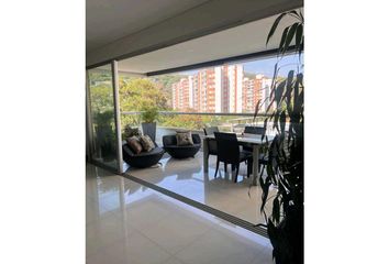 Apartamento en  Alameda, Cali